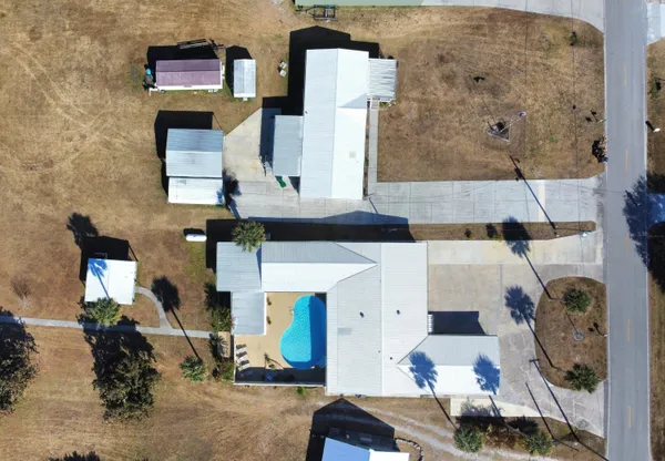 $575,000 | 2081 Southeast 24th Boulevard, Okeechobee, FL 34974