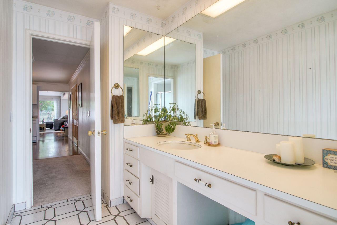 14 West Rianda Road Watsonville, CA 95076 - Photo 7 of 47