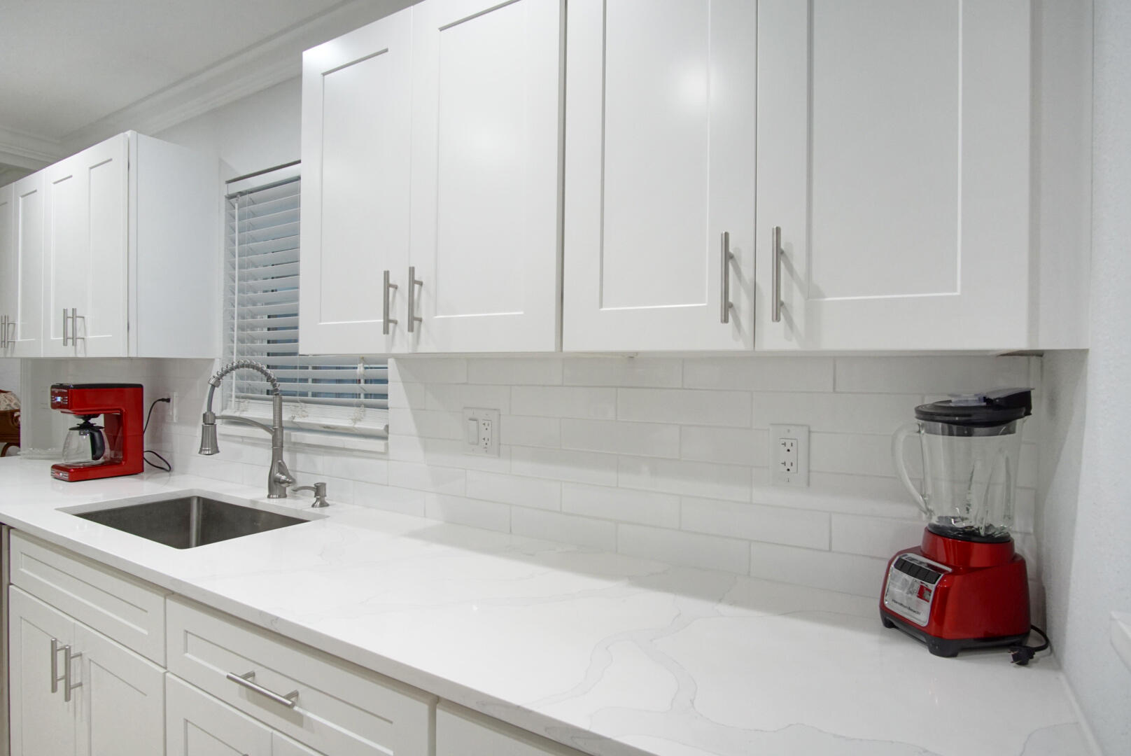 862 Southwest Curtis Street Port St. Lucie, FL 34983 - Photo 9 of 25 Kitchen