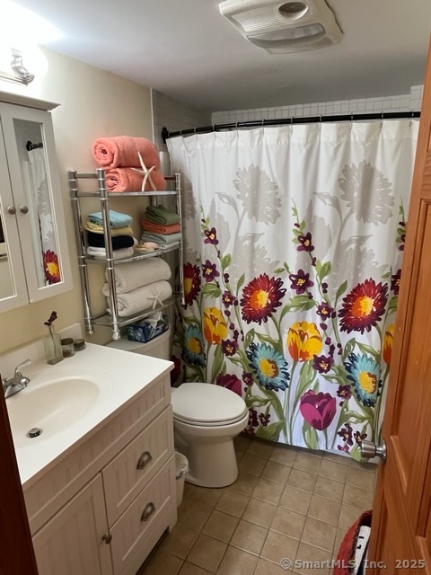 245 Alps Road Branford, CT 06405 - Photo 13 of 15