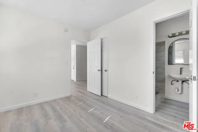 $1,550 | 7228 Allott Avenue, Unit 5, Van Nuys, CA 91405