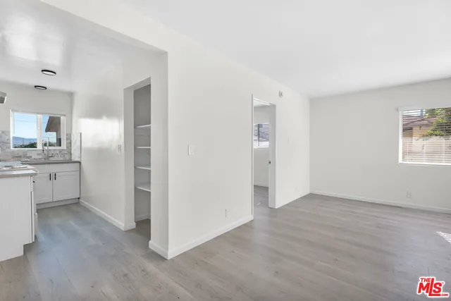 $1,550 | 7228 Allott Avenue, Unit 5, Van Nuys, CA 91405