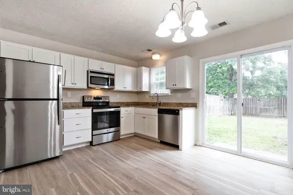 $1,925 | 17 Heather Lane, Indian Head, MD 20640