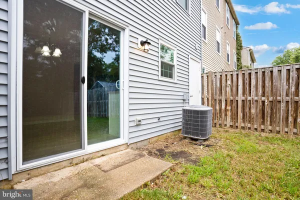 $1,925 | 17 Heather Lane, Indian Head, MD 20640