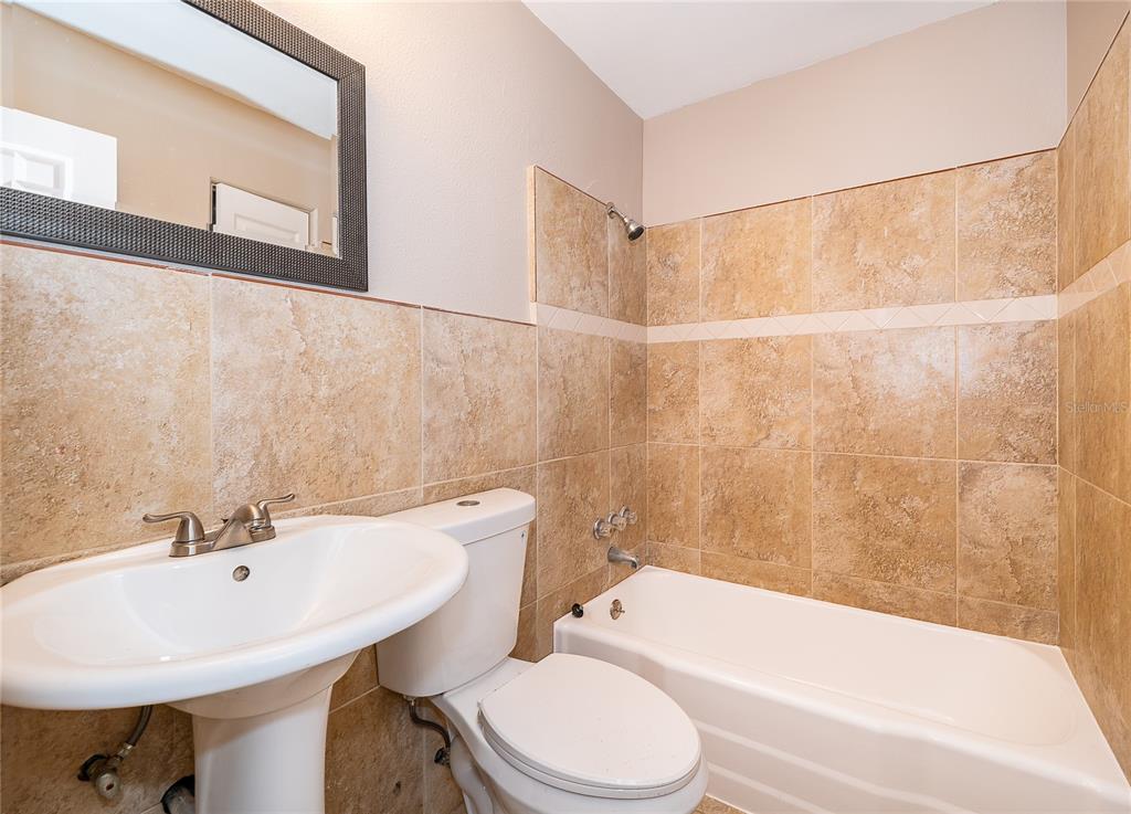 3913 Pine Ridge Road Orlando, FL 32808 - Photo 23 of 28 Gallery Image 23