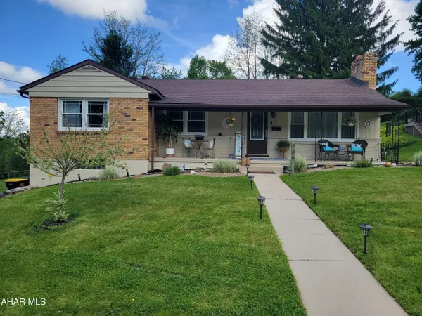 $289,000 | 736 North Spruce Street, Ebensburg, PA 15931