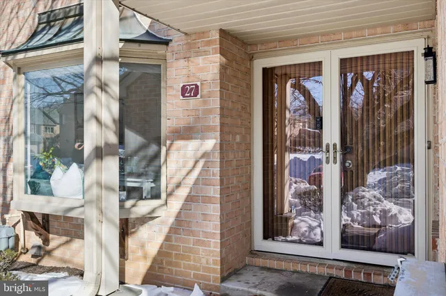 $569,500 | 27 Militia Hill Drive, Chesterbrook, PA 19087