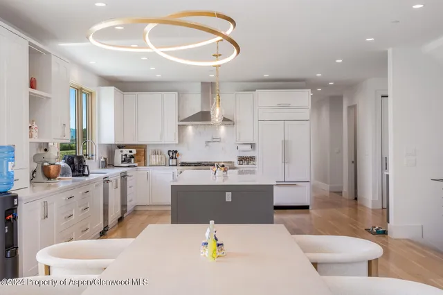 $5,837,000 | 577 Fox Run Drive, Carbondale, CO 81623