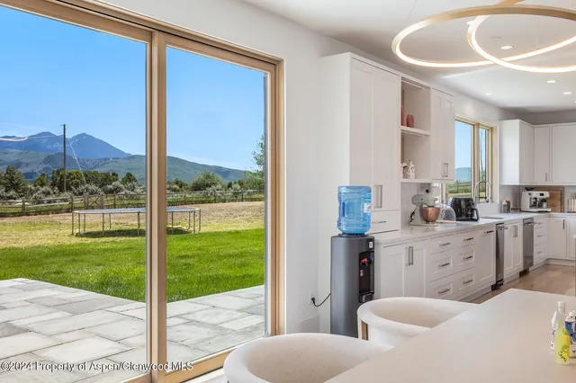 $5,837,000 | 577 Fox Run Drive, Carbondale, CO 81623