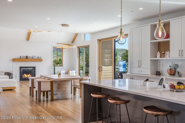 $5,837,000 | 577 Fox Run Drive, Carbondale, CO 81623