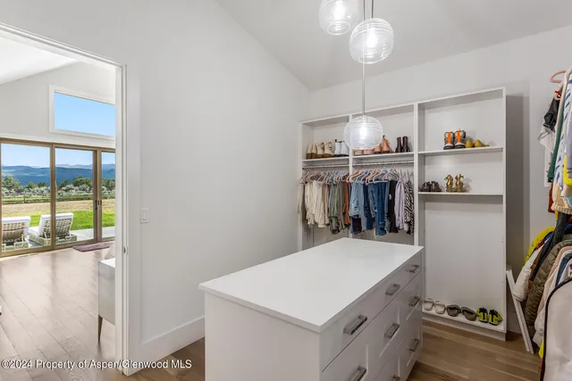 $5,837,000 | 577 Fox Run Drive, Carbondale, CO 81623