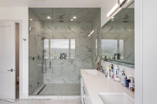 $5,837,000 | 577 Fox Run Drive, Carbondale, CO 81623