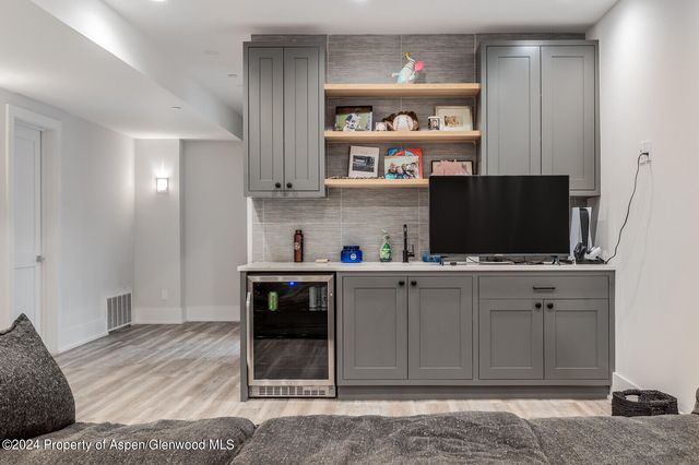 $5,837,000 | 577 Fox Run Drive, Carbondale, CO 81623