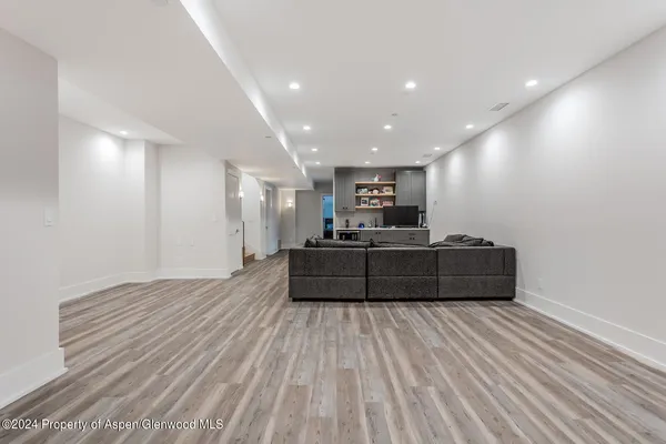$5,792,000 | 577 Fox Run Drive, Carbondale, CO 81623