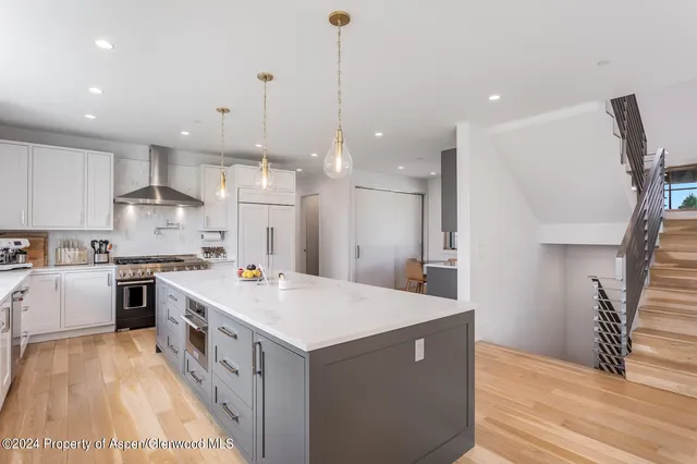 $5,837,000 | 577 Fox Run Drive, Carbondale, CO 81623