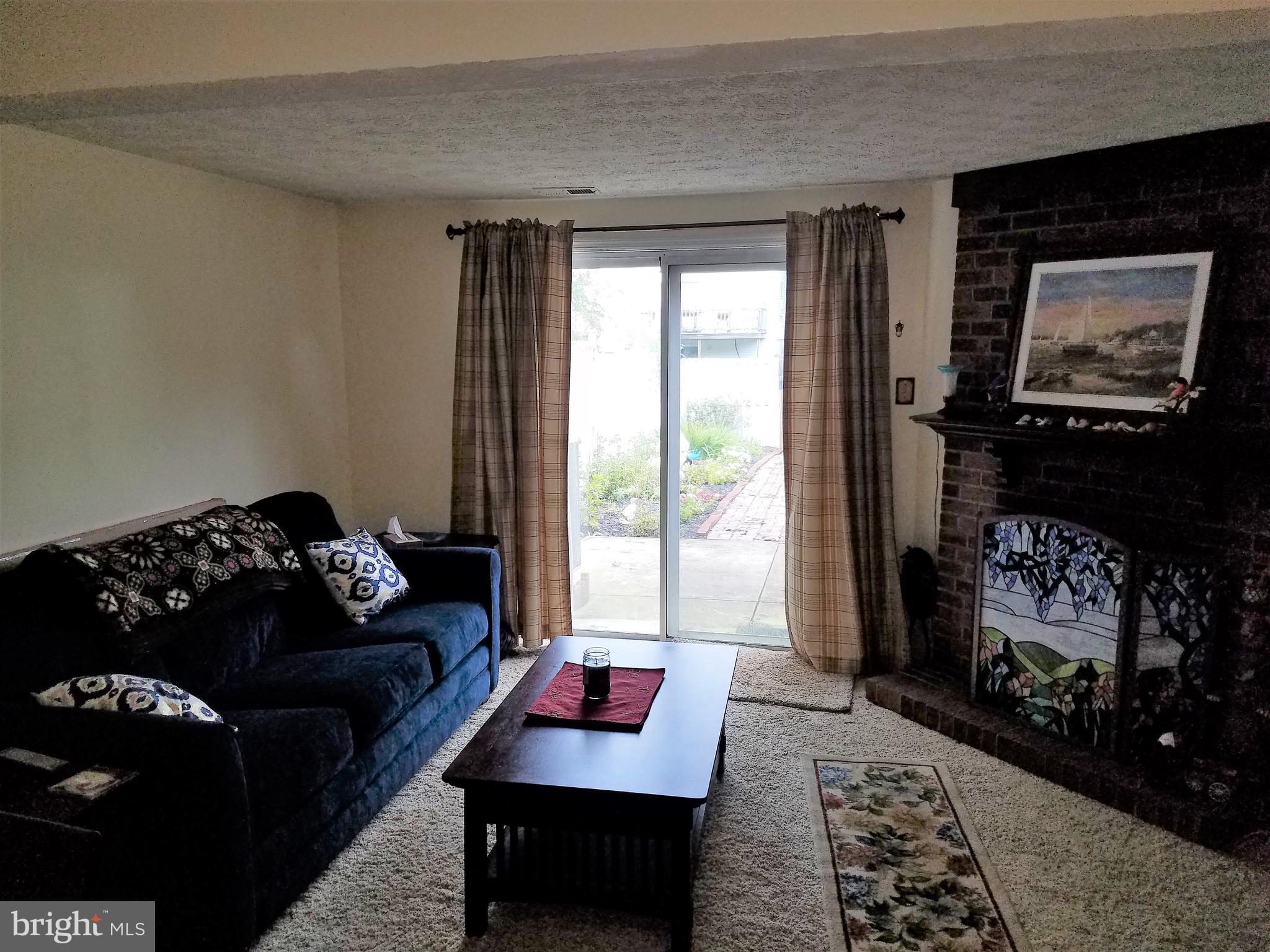 1322 Acorn Ridge Court Edgewood, MD 21040 - Photo 16 of 23 Large Family Rm w/ Walk-Out to Patio