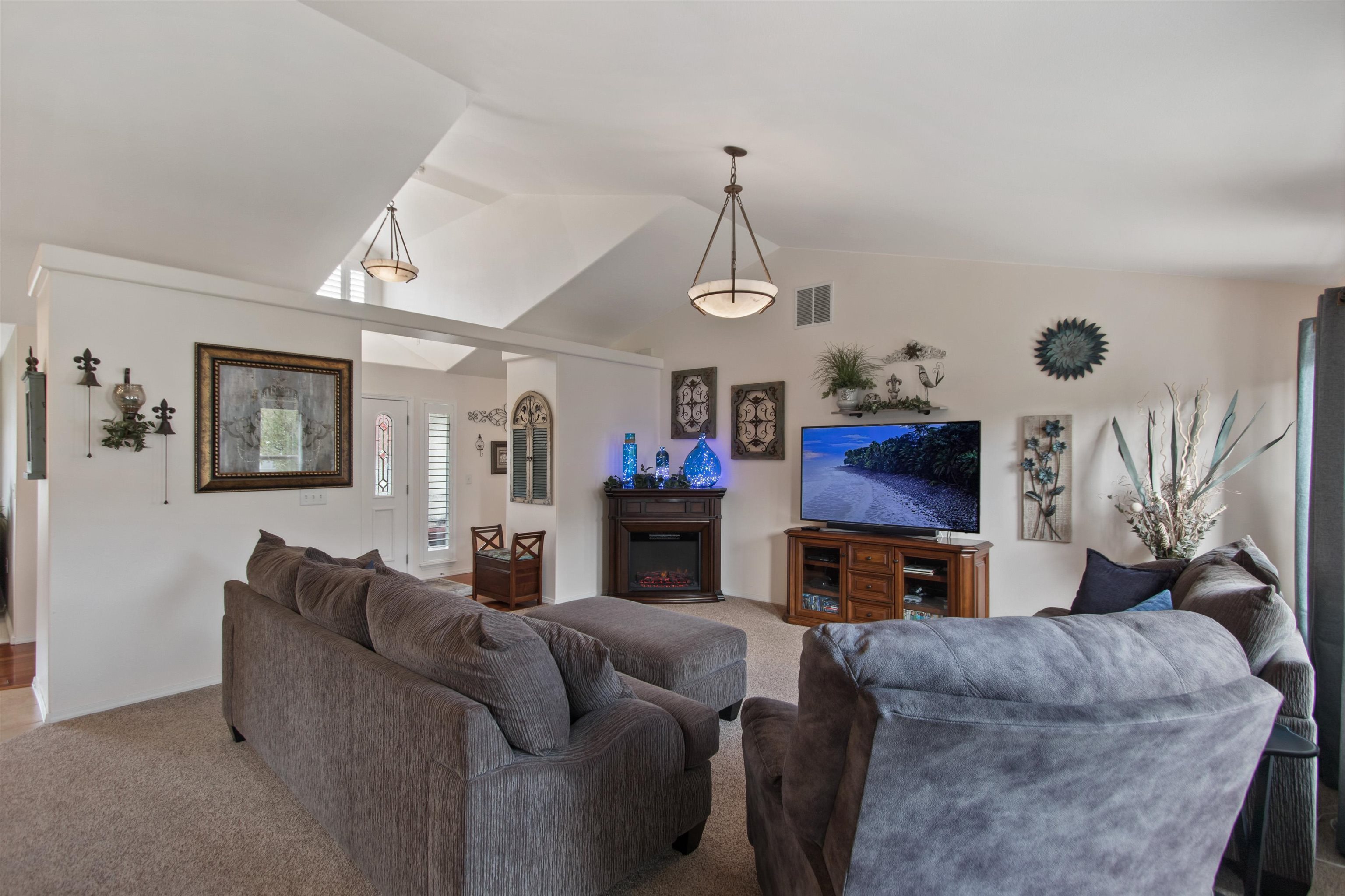 617 South Holiday Road Spokane Valley, WA 99016 - Photo 7 of 35