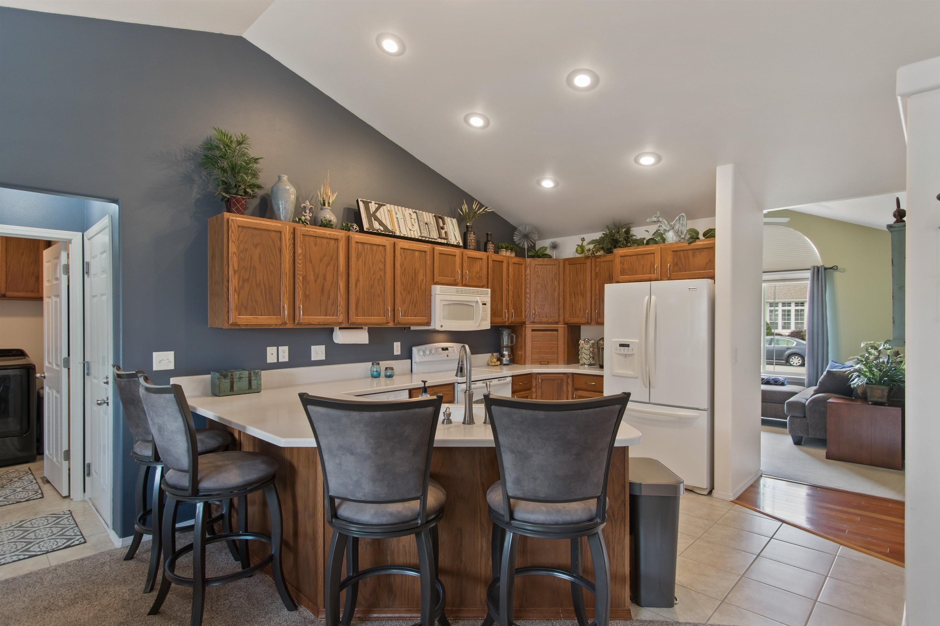 617 South Holiday Road Spokane Valley, WA 99016 - Photo 10 of 35