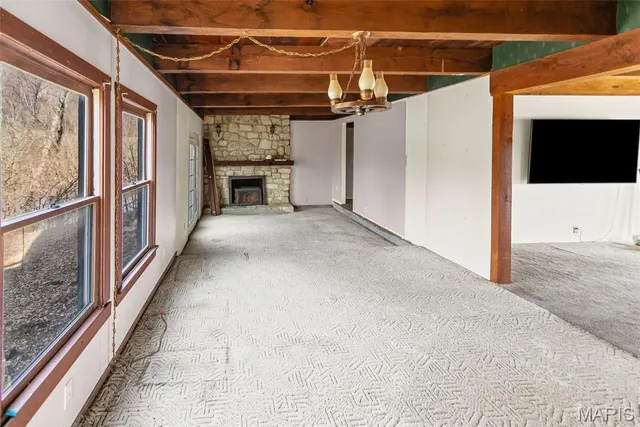 $299,000 | 2998 Gresham Hollow Road, Hamburg, IL 62045