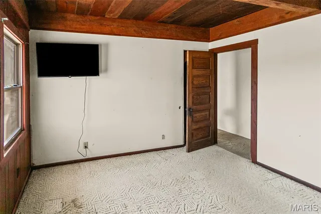 $299,000 | 2998 Gresham Hollow Road, Hamburg, IL 62045