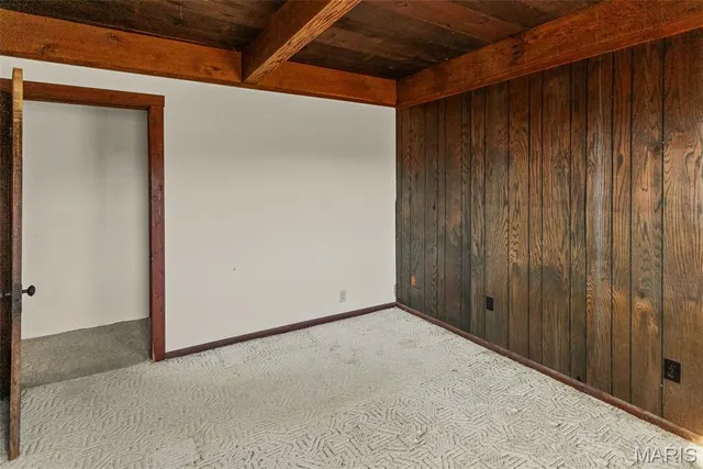 $299,000 | 2998 Gresham Hollow Road, Hamburg, IL 62045