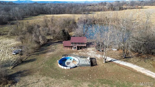 $299,000 | 2998 Gresham Hollow Road, Hamburg, IL 62045