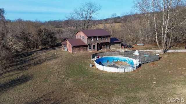 $299,000 | 2998 Gresham Hollow Road, Hamburg, IL 62045