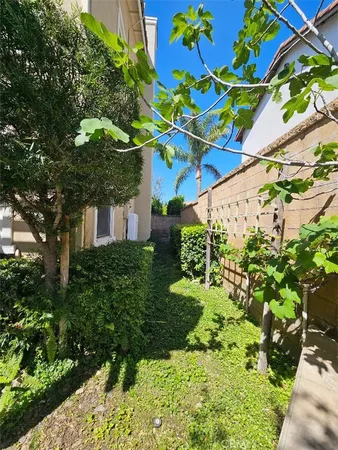 $889,000 | 5965 Lost Horse Drive, Fontana, CA 92336