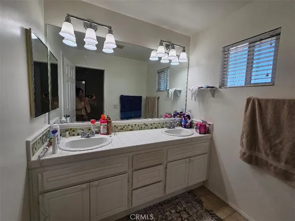 $889,000 | 5965 Lost Horse Drive, Fontana, CA 92336