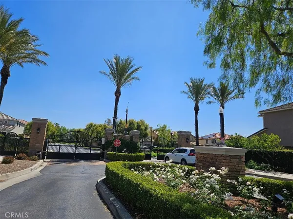 $889,000 | 5965 Lost Horse Drive, Fontana, CA 92336