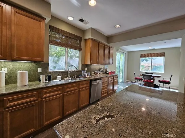 $889,000 | 5965 Lost Horse Drive, Fontana, CA 92336
