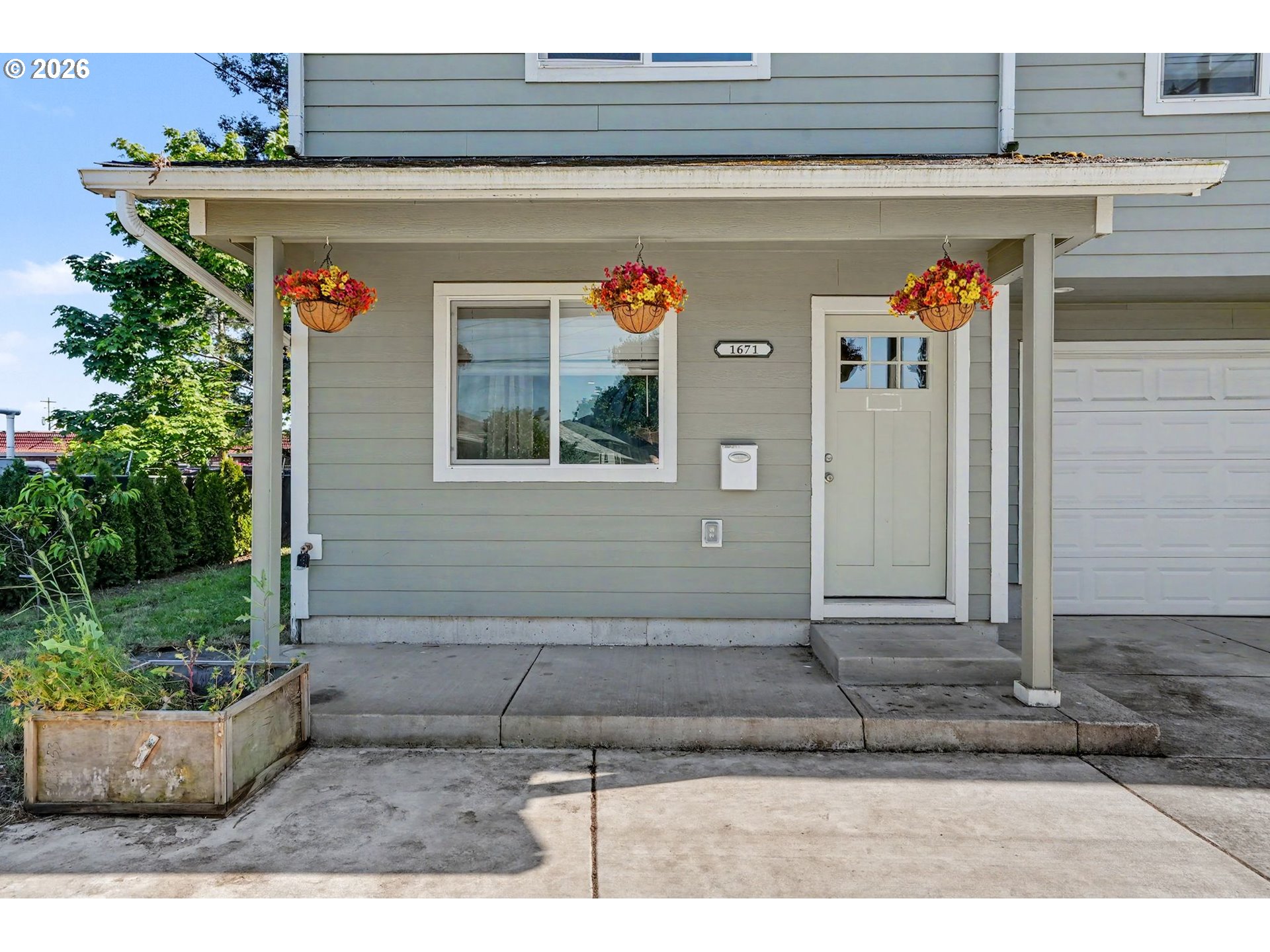 1671 Cooper Street Lebanon, OR 97355 - Photo 4 of 44
