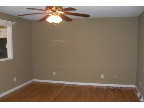 125 Hall Road Jonesborough, TN 37659 - Photo 4 of 19 Photo 4