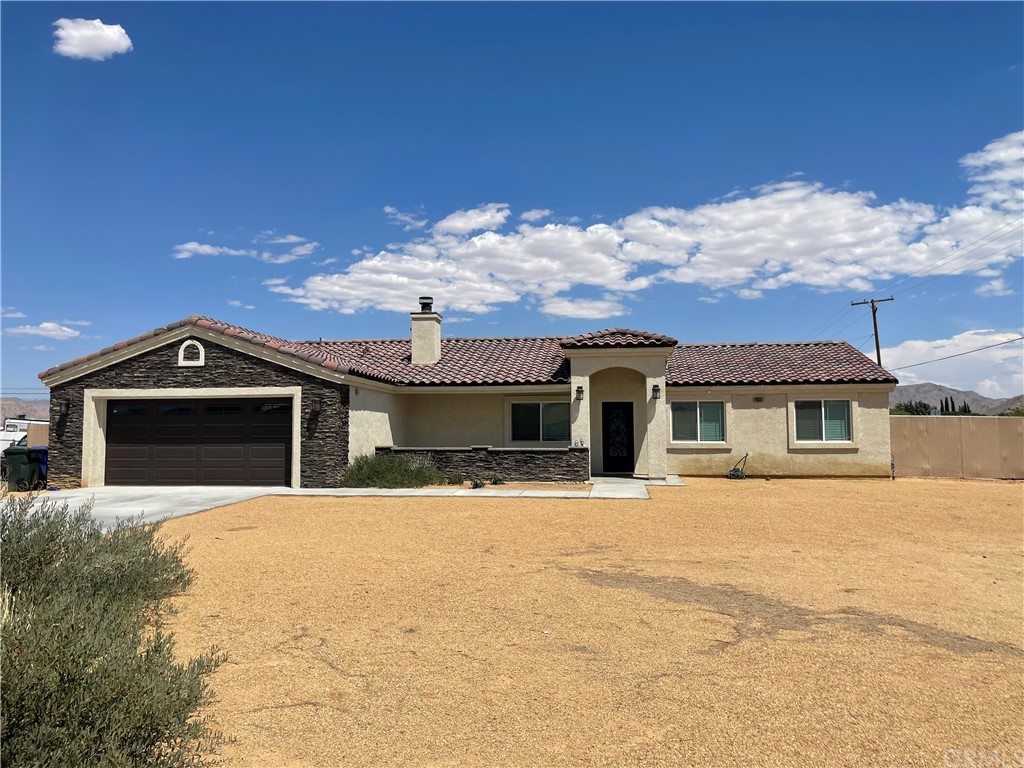 14513 Temecula Road Apple Valley, CA 92307 - Photo 1 of 1 Front View