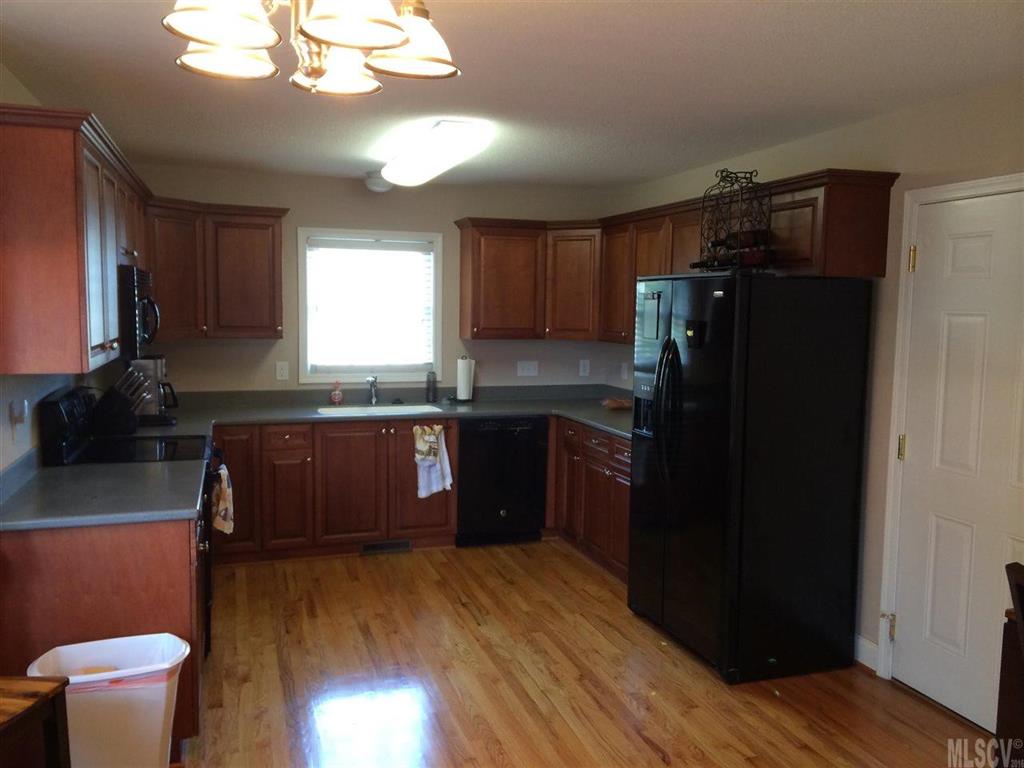 1754 Piper's Ridge Circle Northwest Conover, NC 28613 - Photo 10 of 13 Gallery Image 10