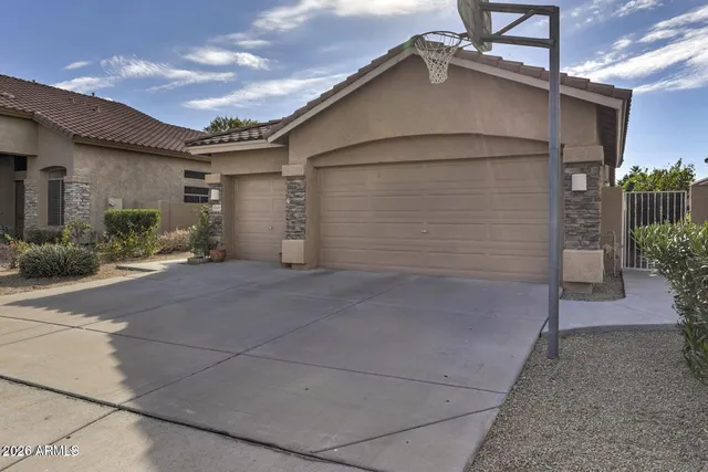 $3,000 | 5339 West Buffalo Place, Chandler, AZ 85226