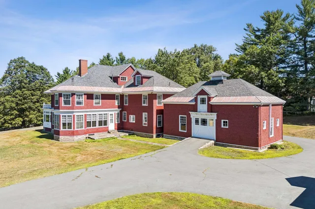 $999,000 | 42 Fernald Street, Wilton, ME 04294