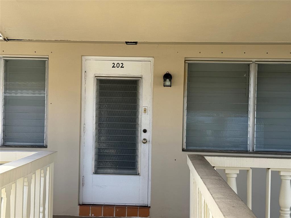 2131 Northeast 42nd Court, Unit 202E Lighthouse Point, FL 33064 - Photo 18 of 22