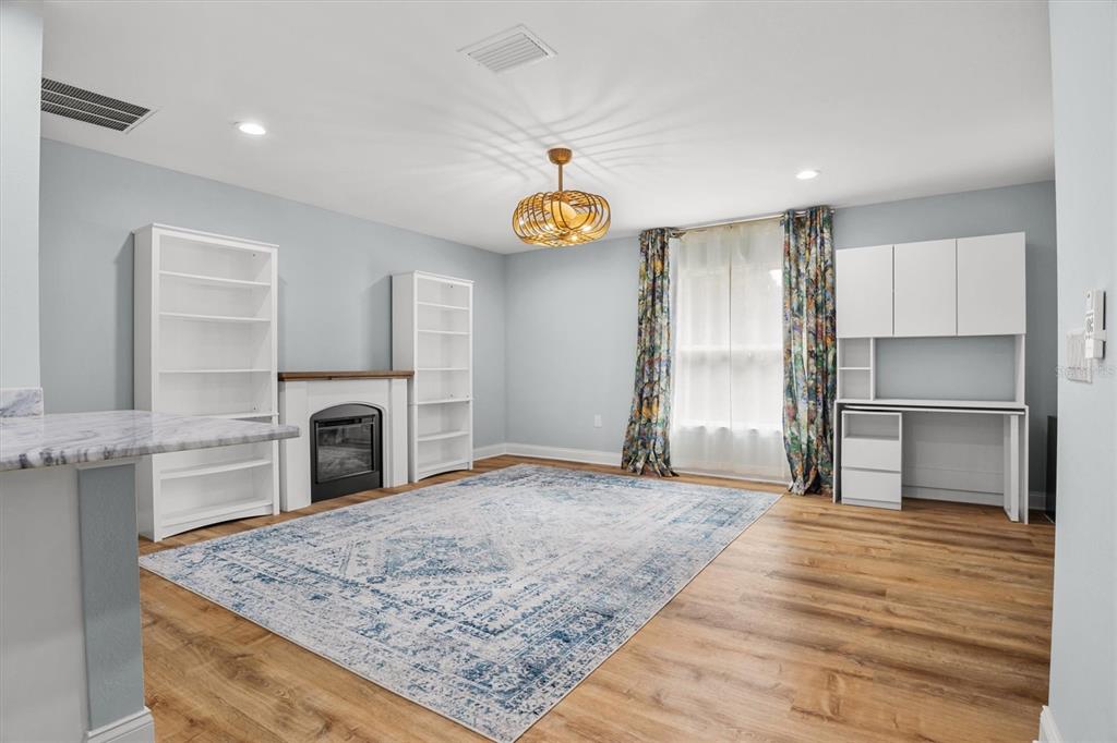 4020 Connersville Road Bartow, FL 33830 - Photo 35 of 50 a view of empty room with kitchen appliances and ceiling fan