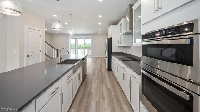 $689,990 | 44583 Strabane Terrace, Ashburn, VA 20147