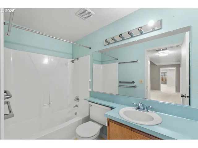 $610,000 | 10220 Southwest Paulina Drive, Tualatin, OR 97062