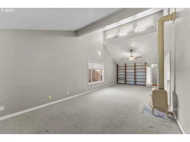 $610,000 | 10220 Southwest Paulina Drive, Tualatin, OR 97062