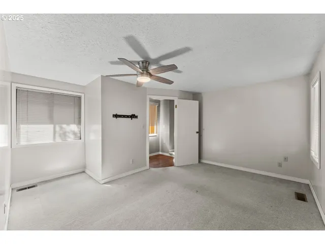 $610,000 | 10220 Southwest Paulina Drive, Tualatin, OR 97062