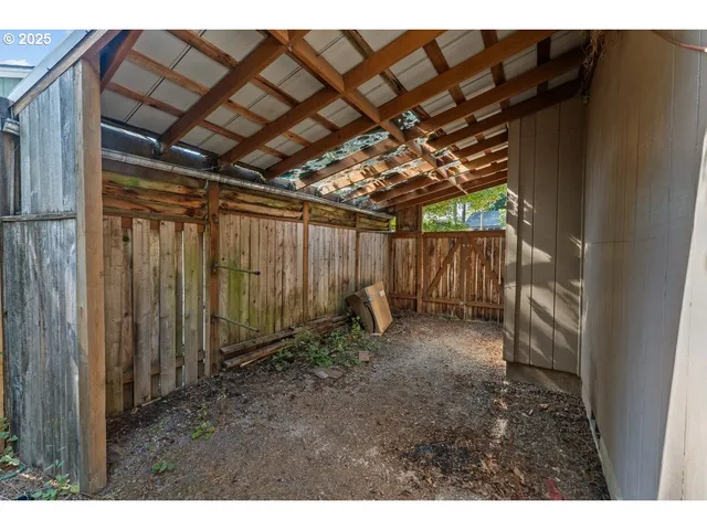 $610,000 | 10220 Southwest Paulina Drive, Tualatin, OR 97062