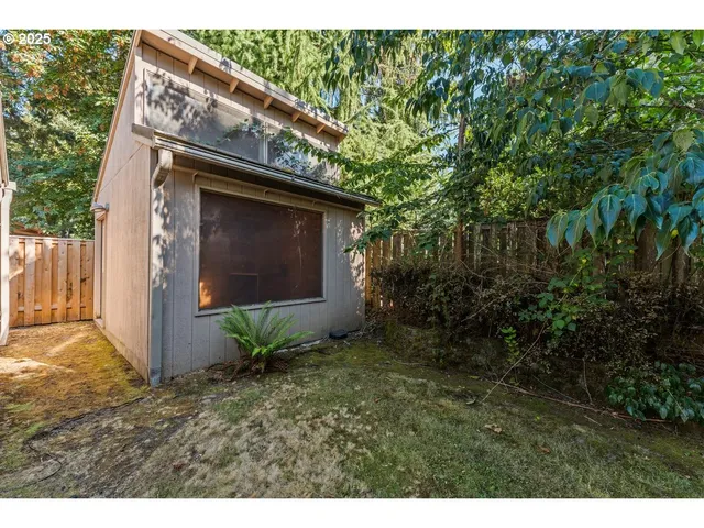 $610,000 | 10220 Southwest Paulina Drive, Tualatin, OR 97062