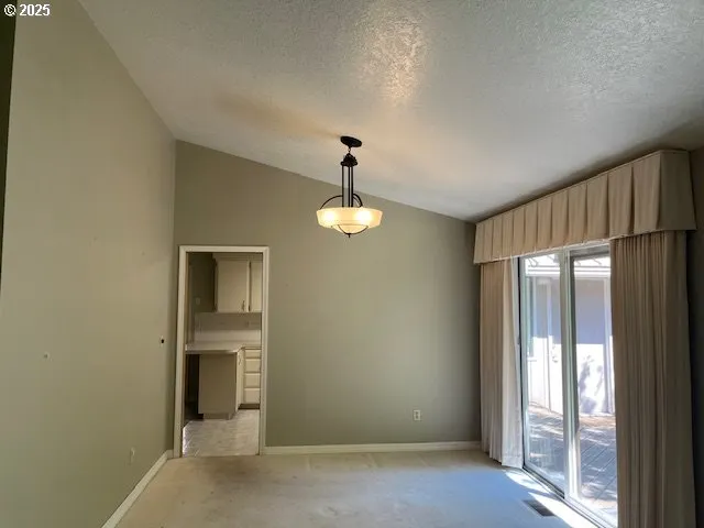 $610,000 | 10220 Southwest Paulina Drive, Tualatin, OR 97062