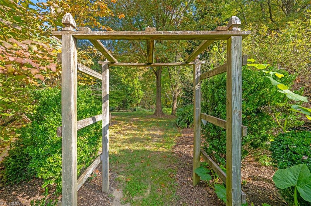 4175 Ebert Road Winston-Salem, NC 27127 - Photo 5 of 44