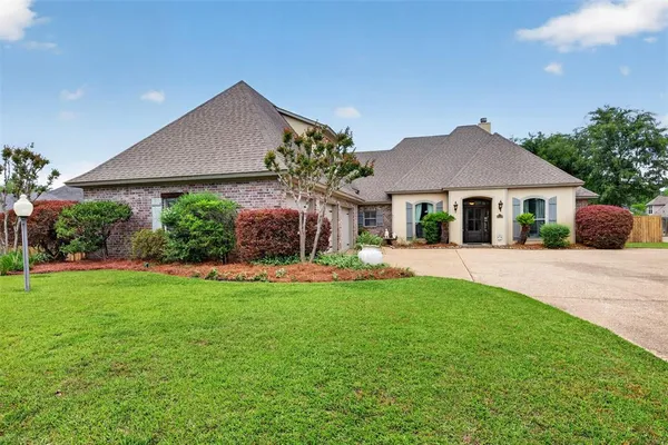 $520,000 | 334 St Charles Boulevard, Shreveport, LA 71106