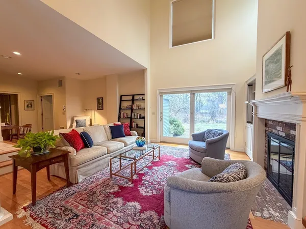 $870,000 | 6 Hopewell Farm Road, Unit 6, Natick, MA 01760