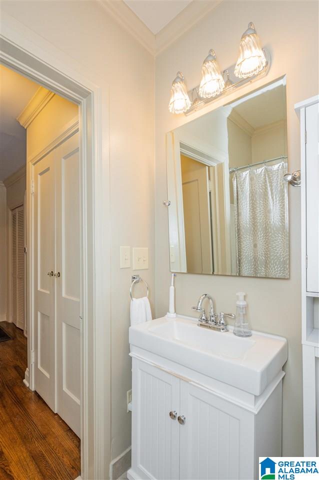 1007 Irving Road Birmingham, AL 35209 - Photo 34 of 44